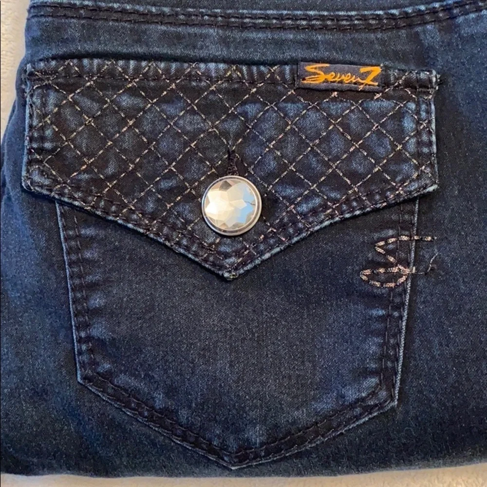 Seven7 Rocker Slim jeans Size 2 petite crystal look buttons shiny stitch Size 2P
